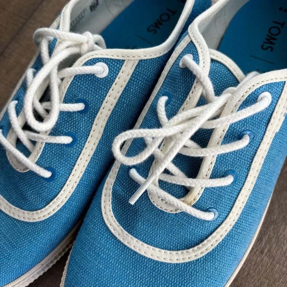 Toms Carmel Lifestyle Sneakers Blue Lace up Canvas Women's Size 9